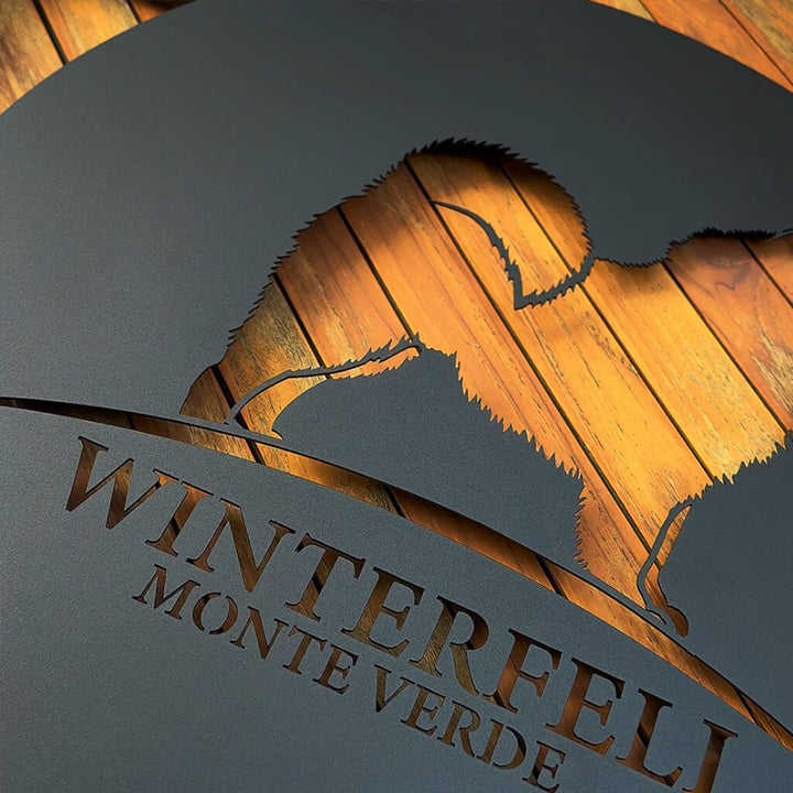 Placa Redonda Fachada com Logo em Metal