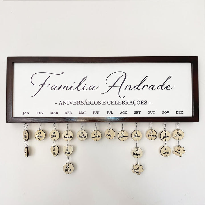 Calendário da Vida™ - Aniversários & Celebrações em madeira — ângulo lateral da peça