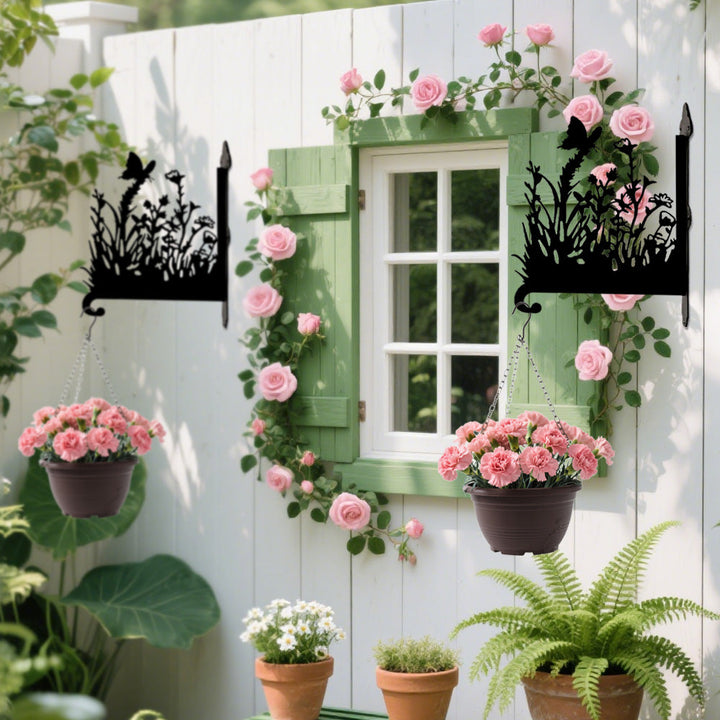 Borboleta no Jardim - Suporte de Planta em Metal