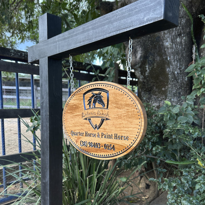 Placa de Madeira Entalhada - Personalizada