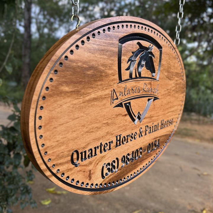 Placa de Madeira Entalhada - Personalizada