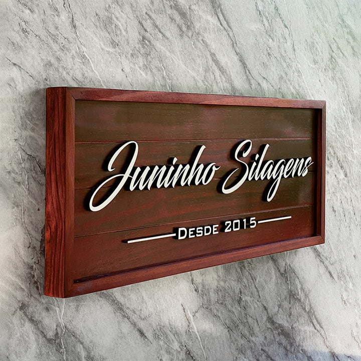 Placa Sobrenome com Moldura