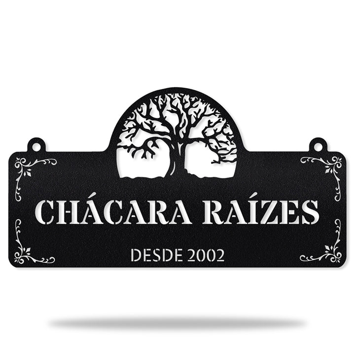 Placa Chácara Raízes em metal, personalizada sob medida
